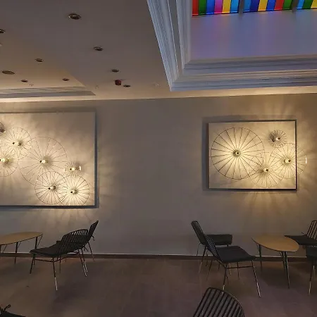 Oca Centro 호텔 4*