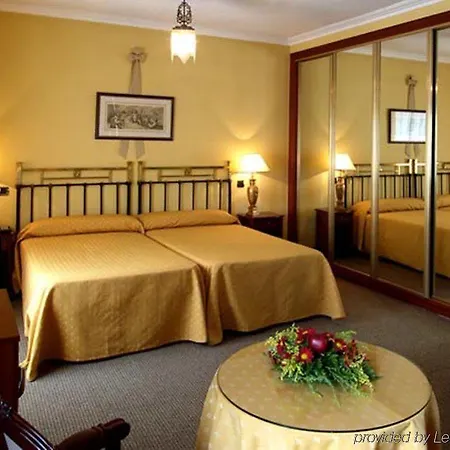 Oca Centro Hotel 4*