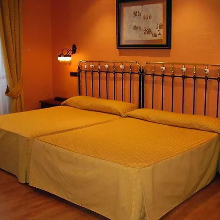 Oca Centro 4*