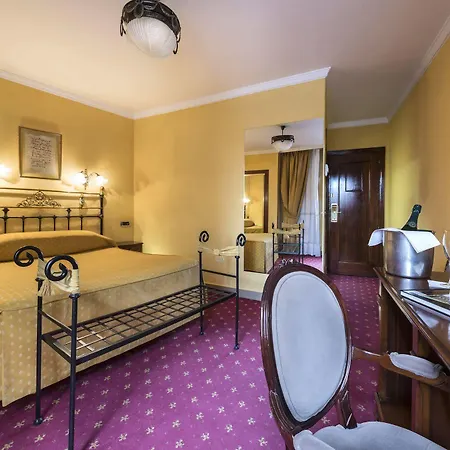 Oca Centro 4* Burgo