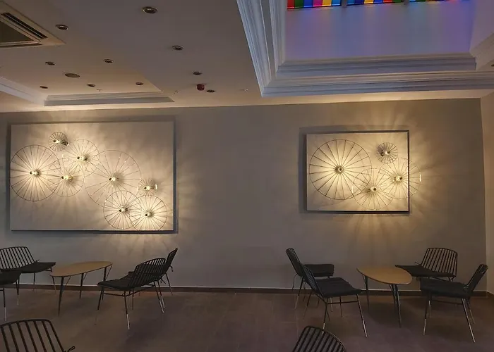 Oca Centro Hotell 4*