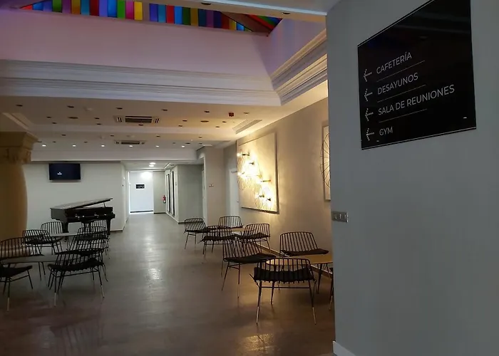 Oca Centro Hotell 4*